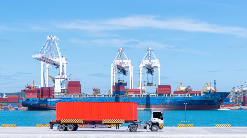 Read more about the article Ground Shipping vs. Standard Shipping: Understanding the Differences