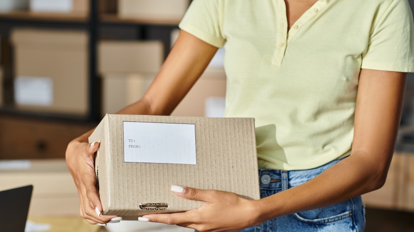 Read more about the article Small Package Shipping: What You Need to Know?