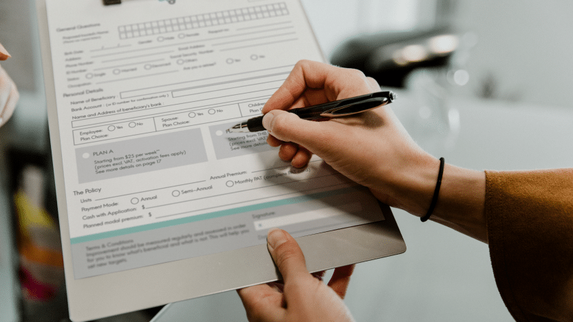 Read more about the article How to Fill Out a Customs Form for International Shipping